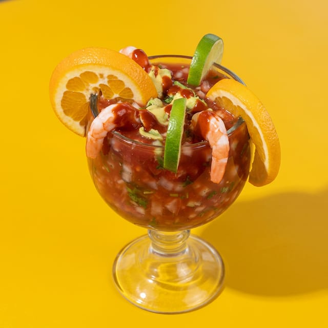 Shrimp Cocktail / Cóctel De Camarón.