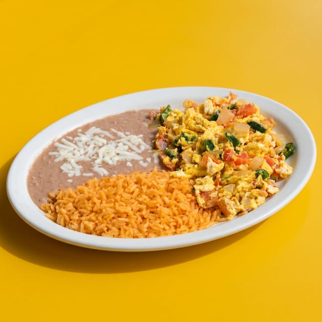 Huevos a La Mexicana.